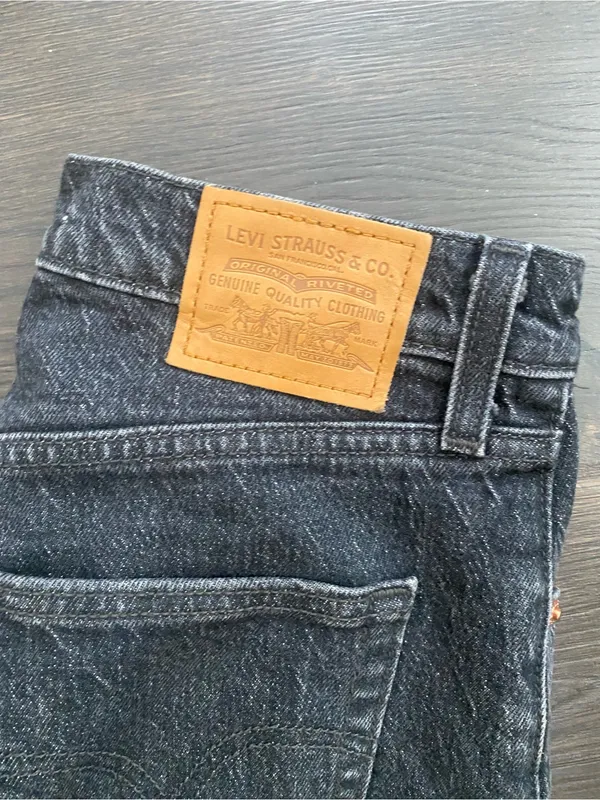 Levi’s Ribcage Straight Ankle Jeans W26 Black - Image 6
