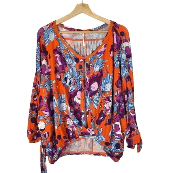 Free People Keepin On‎ Orange & Purple Floral Slouchy Short Sleeve L - Image 2