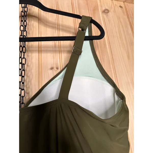 NWT Cupshe Ruched Underwire Bathing Suit Curvy Tummy Control 1-PC Swimsuit Sz 3X - Image 7