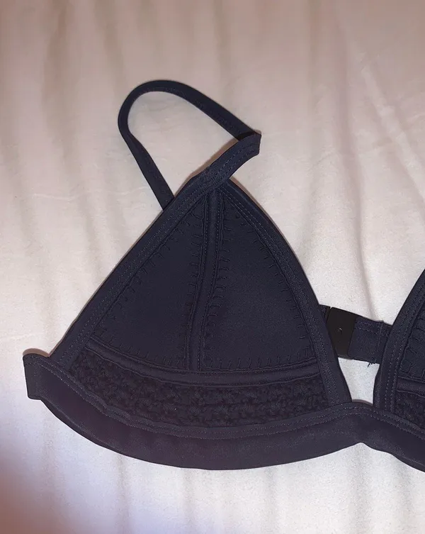 Bikini - Image 4