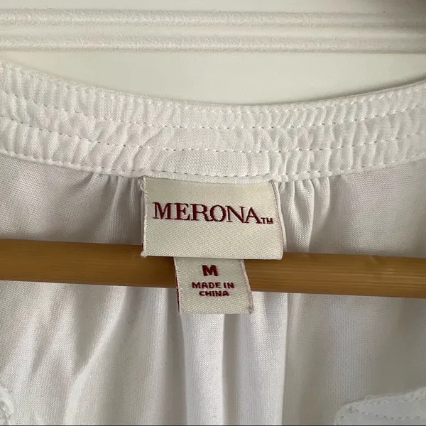 Merona‎ dressy tunic top Size Medium - Image 4