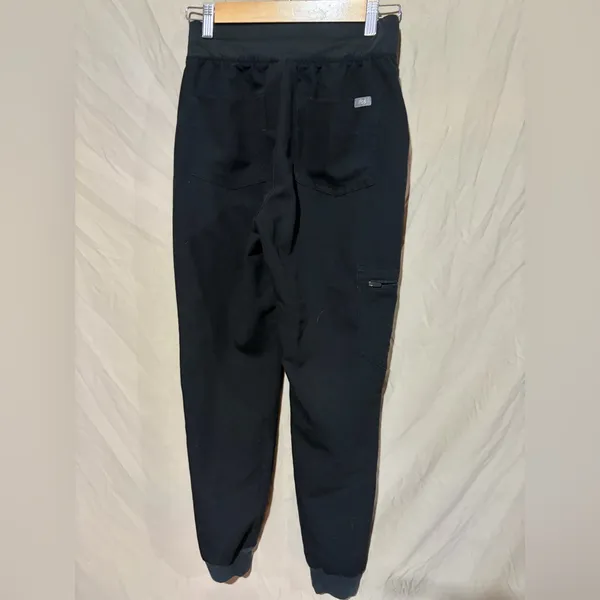 Figs joggers - Image 2