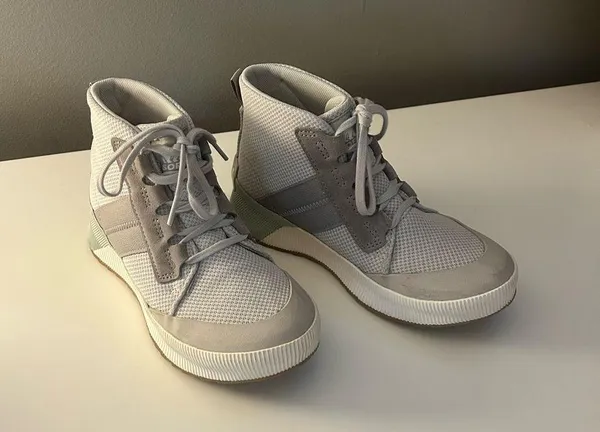 Sorel Green and Gray High-Top Sneakers - Image 3