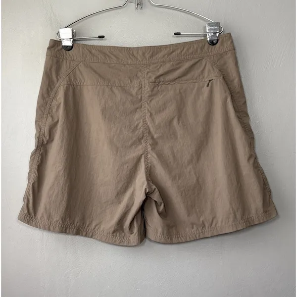 LL Bean Ripstop Shorts Womens Size 16 Taupe Nylon Hiking Gorpcore Granola Girl - Image 5