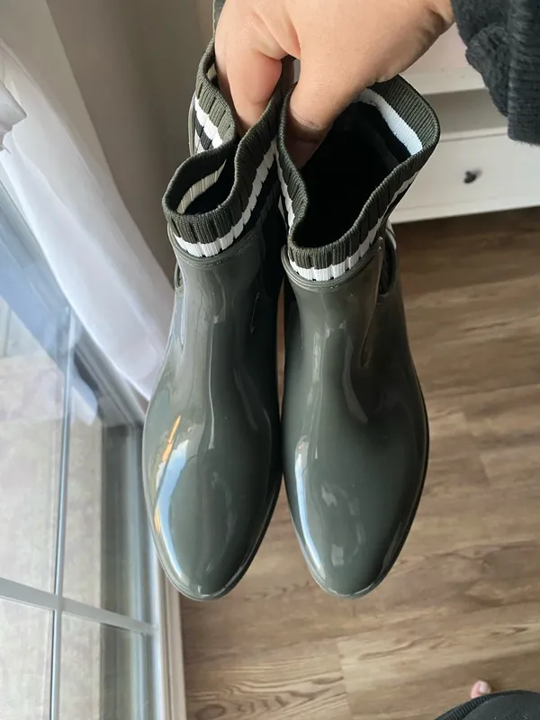 SERRA Women's Size 9 Olive Green Striped Slip-on Rubber Rain Boots New - Image 10