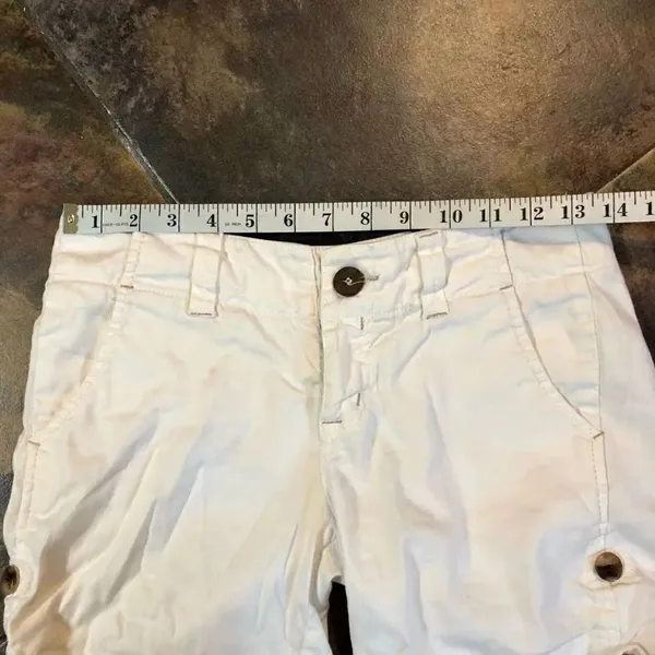Level 99 Women’s Shorts White Size 25 White - Image 2