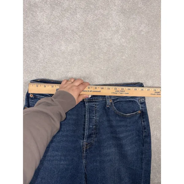 levis womens wedgie straight jeans‎ dark wash raw hem fray 32 - Image 9