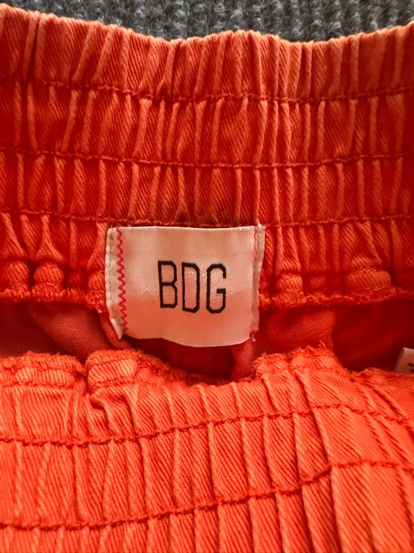 Urban Outfitters BDG orange 100% cotton shorts‎ Women's Small - Image 4