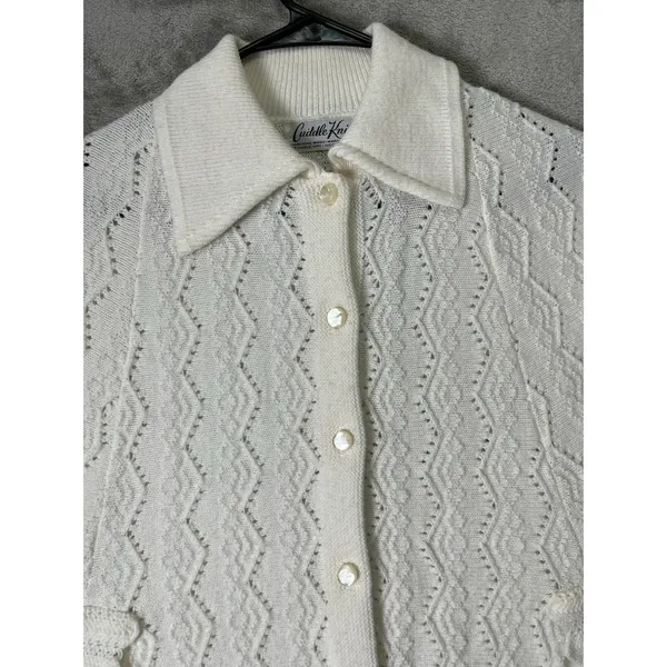 Vintage Crochet Knit Cape Poncho Button Front Cottagecore Coquette Grannycore XL - Image 2