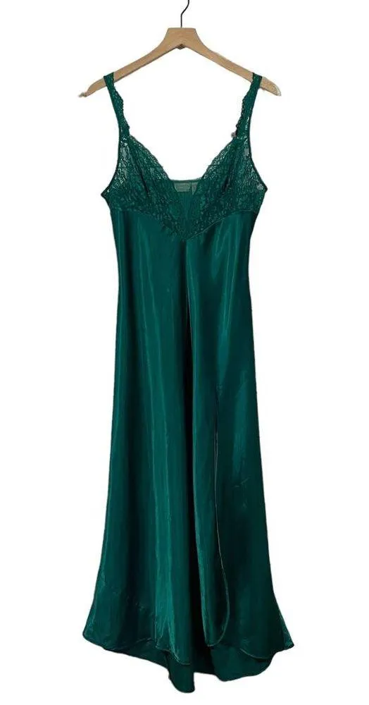 Victoria’s Secret Gold Label Lace Satin Gown - Green - Large - Image 5