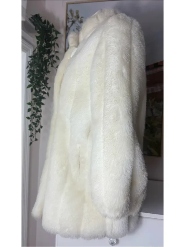 Vintage Women's Cream Faux Fur Jacket Front Button Made In USA Size XL Coat - Image 12