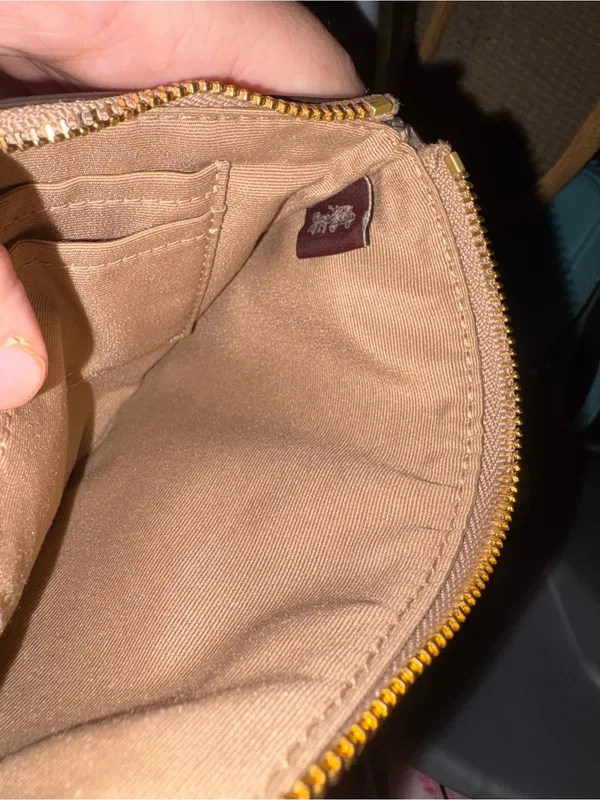 Coach Pebbled Leather Wristlet in Taupe with Gold Logo - Image 7