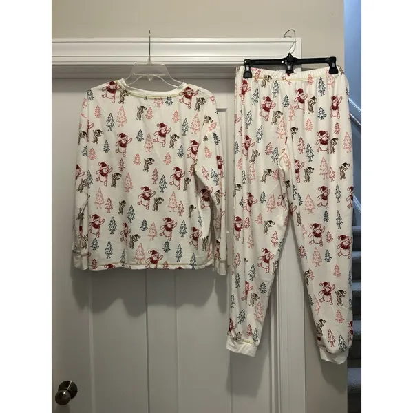 Disney Winnie The Pooh Holiday Christmas Pajama Set Top & Pants Medium Knit Cozy - Image 6