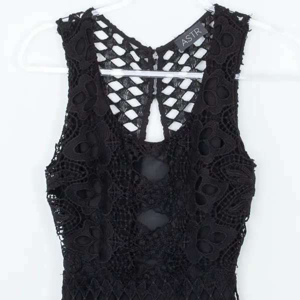 ASTR Crochet‎ Floral Sheath Sleeveless Dress Size XS - Image 3