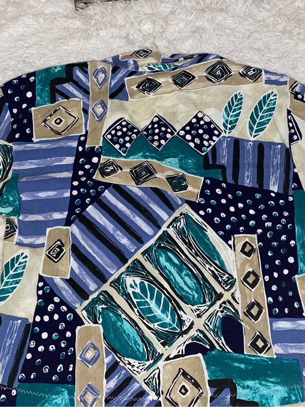 Cabrais woman’s vintage 90s short sleeve button down shirt blouse abstract blue - Image 6