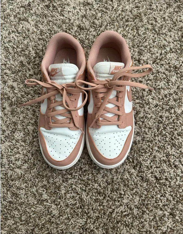 Nike Dunk Low "Rose Whisper" - Image 2