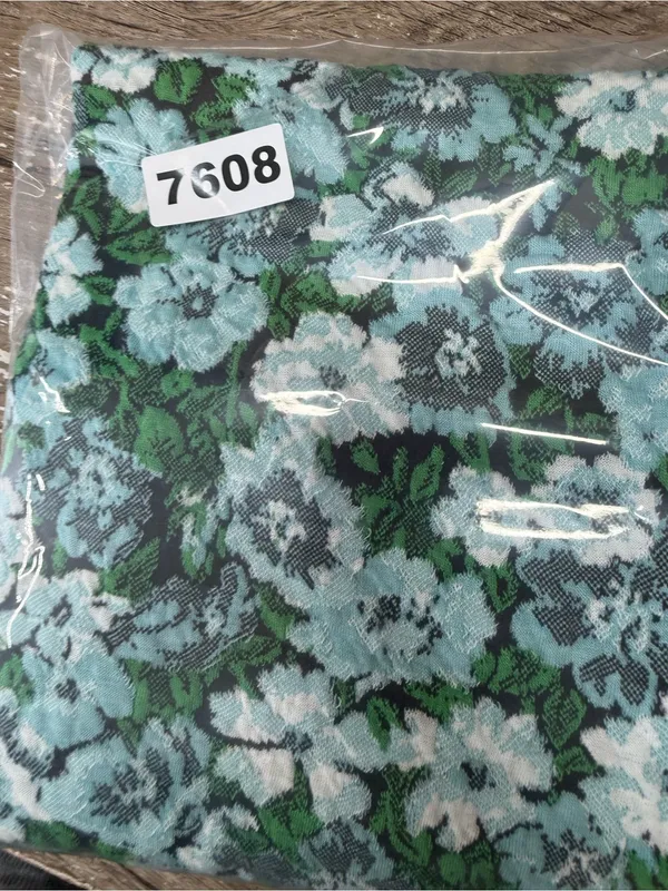 Anthropologie Maeve Short-Sleeve Mock-Neck Jacquard Top size medium - Image 6