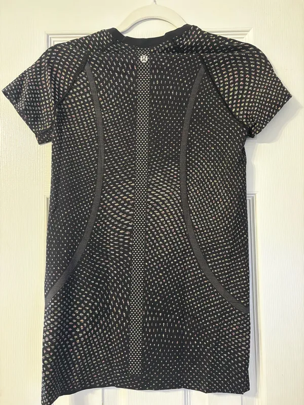 Lululemon Swiftly Short Sleeve 2.0 Black Tech 6 - Image 3