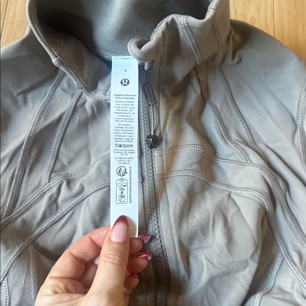 lululemon athletica Women's Light Gray Utility Jacket - Image 2