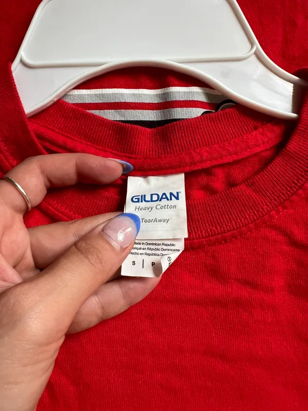 Gildan NC State T-Shirt Red Small - Image 3