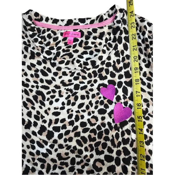 Betsey Johnson Leopard Print Heart Patch Long Sleeve Top Medium Pink Animal - Image 3