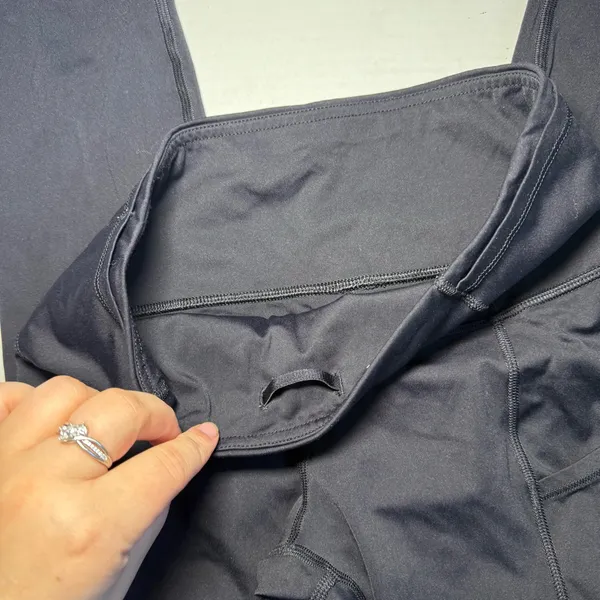 Lululemon Fast & Free Leggings With Pockets 7/8 Length 24" - Image 4