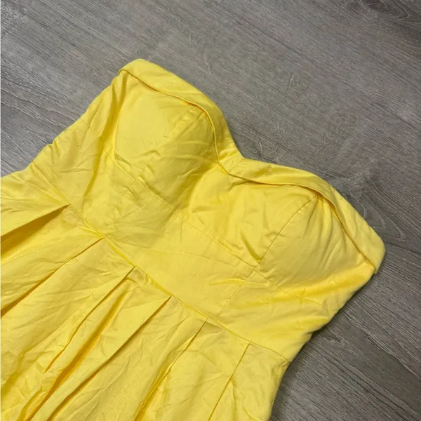 •TWENTY ONE• YELLOW STRAPLESS BUBBLE DRESS - Image 4