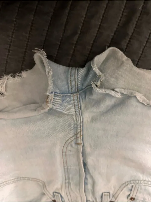 Levi's Light Blue High-Rise Cutoff Jean Shorts - Image 2