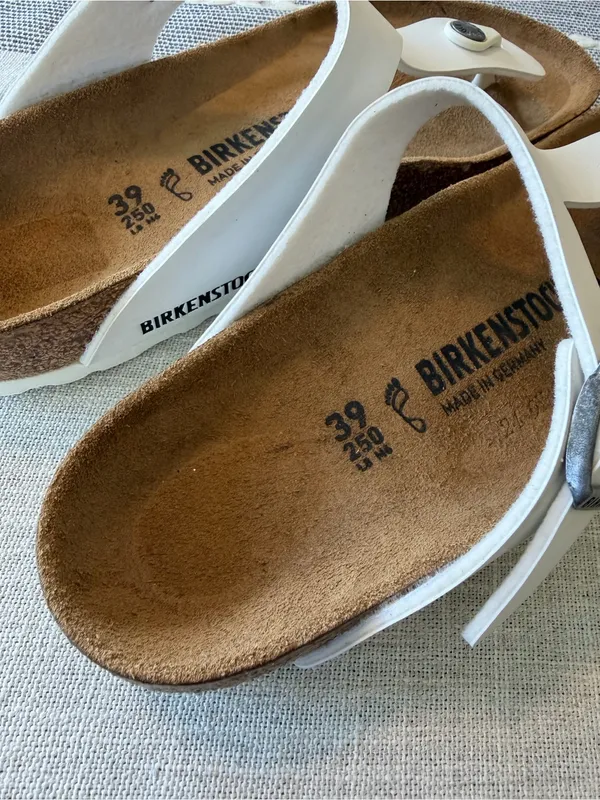 Birkenstock Gizeh Thong Sandals White Women’s Size 39 - Image 8