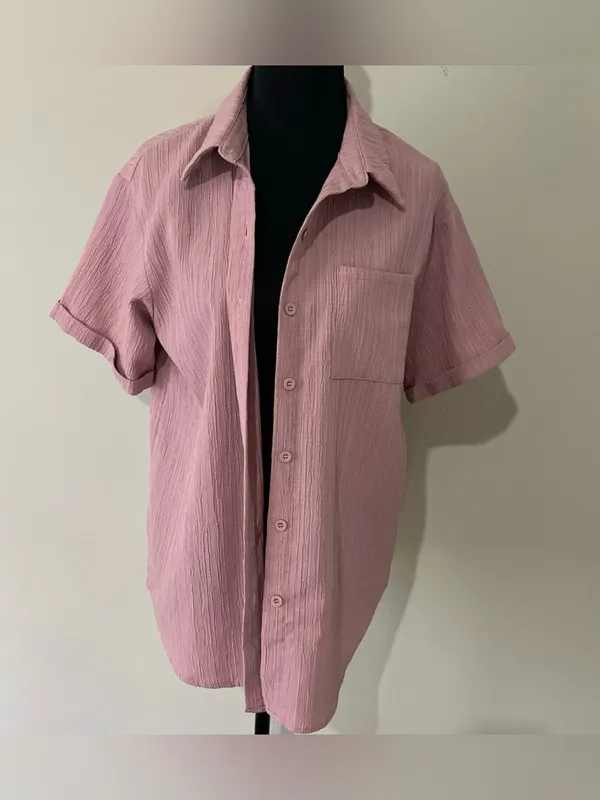 Casual Feminine Preppy Chic Minimalistic Collared Dusty Rose Button-Down Shirt - Image 2