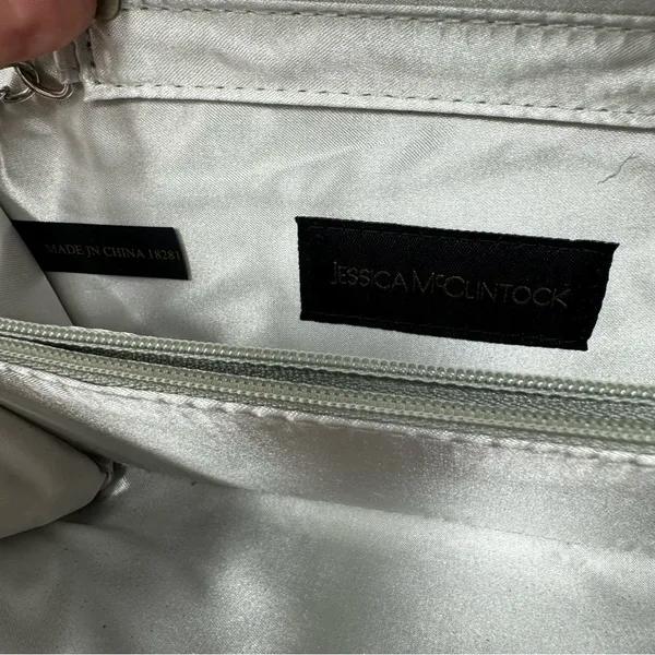 Jessica McClintock Silver Mesh Evening Bag Chain Strap Clutch - Image 4