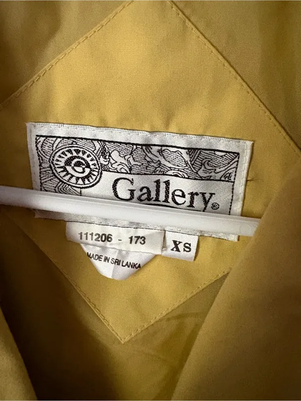 Gallery Mustard Double-Breasted cotton Trench Coat Belted tiny point stain sz XS - Image 5