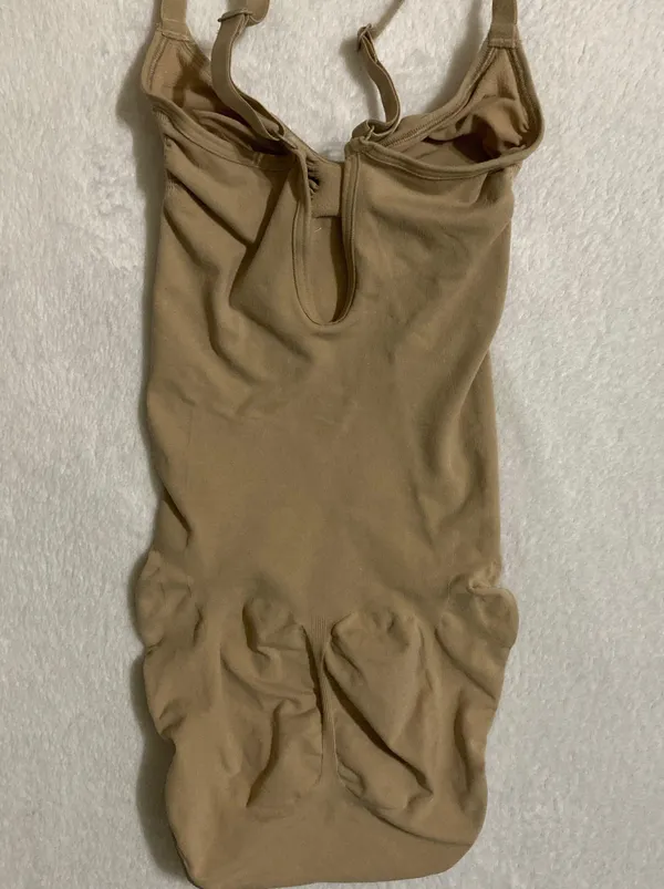SKIMS Sculpting Brief Bodysuit - Image 4