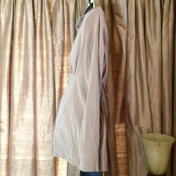 Motherhood Maternity Top in Sueded Touch Polyester Button Down w/Waist Ties-Sz M - Image 3