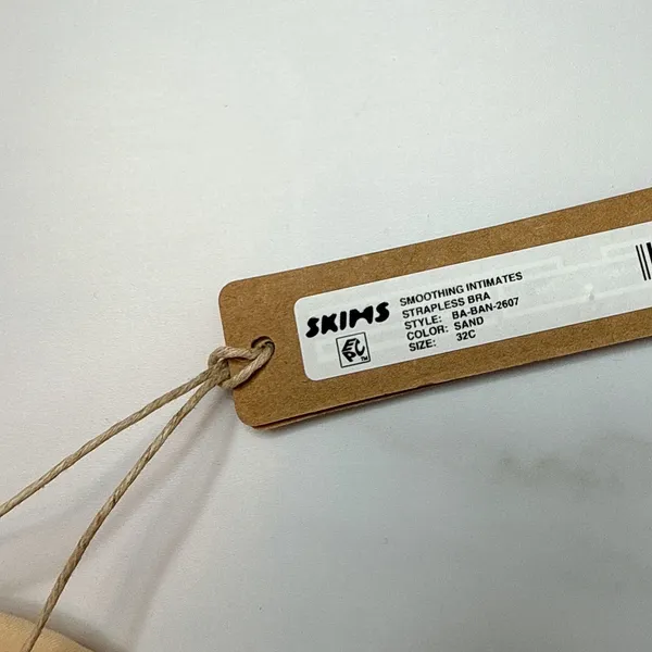 NWT Skims Smoothing Intimates Unlined Strapless Bra - Image 5