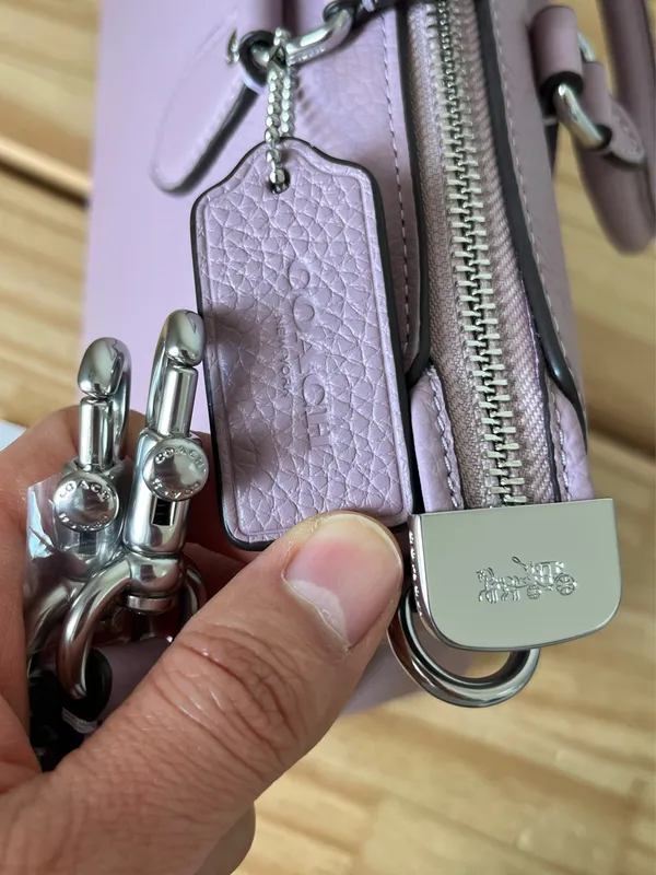 Coach purse  - Image 11