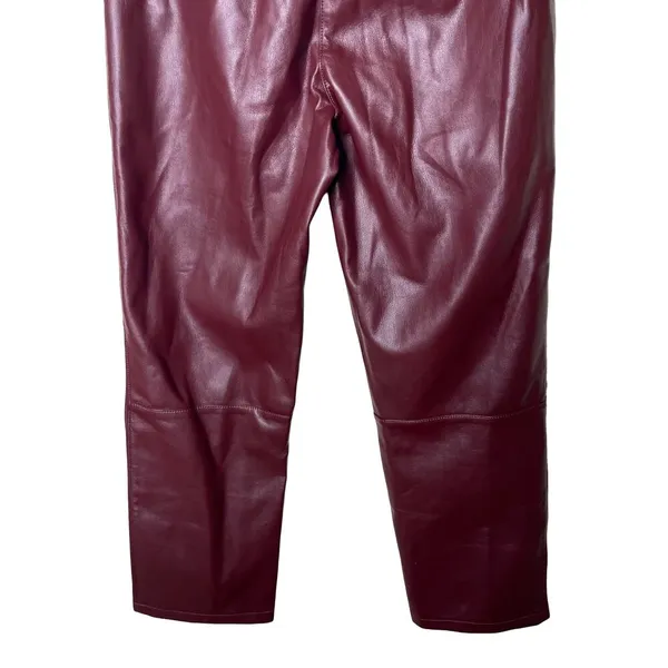 LBLC THE LABEL Jen Faux Leather Cropped Pants in Elderberry burgundy sz M - Image 5