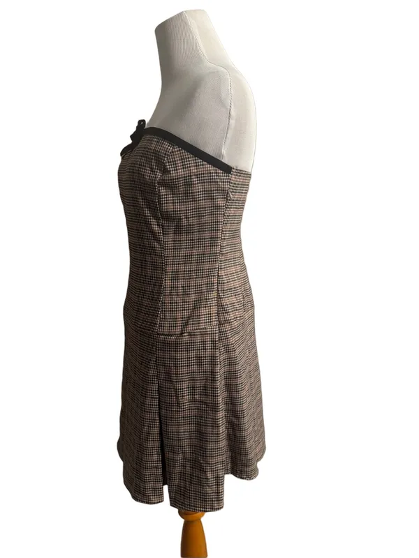 Motel Strapless Plaid Mini Dress in Brown and Black - Image 2