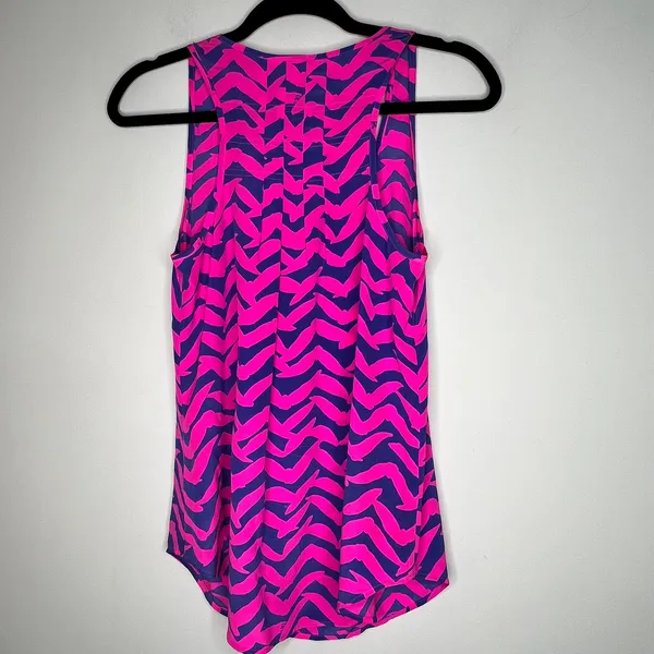 Lilly Pulitzer Silk Tank Size Small - Image 4