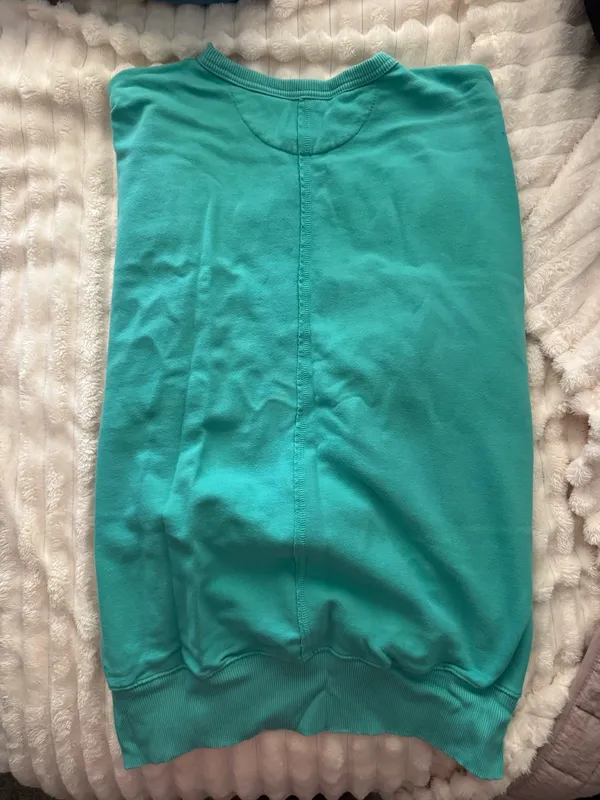 Women’s American Eagle Oversized Sweatshirt Crewneck - Image 2