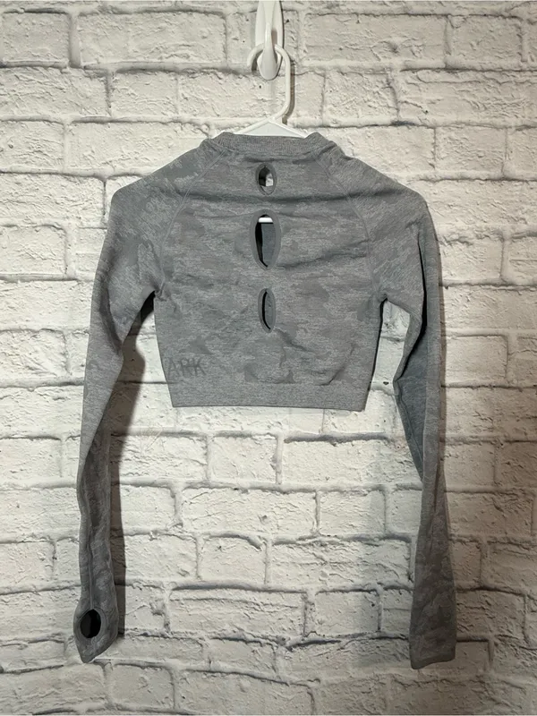 Gymshark Grey Cropped Long-Sleeve Top, Small - Image 2