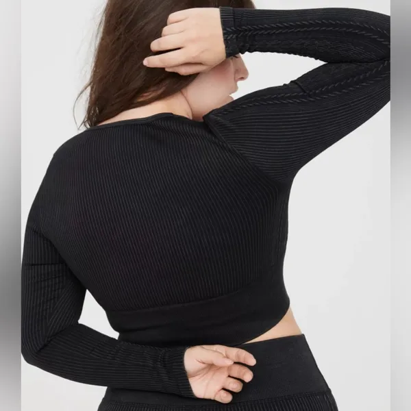 Aerie Offline by Womens Black Seamless Cable Square Neck T-Shirt - Image 2