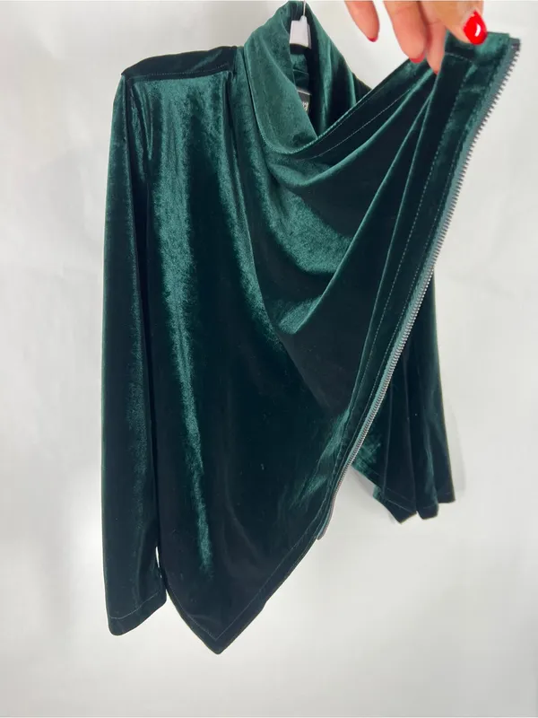 Blank‎ NYC Emerald Green Velvet Draped Open Front Blazer - Image 5