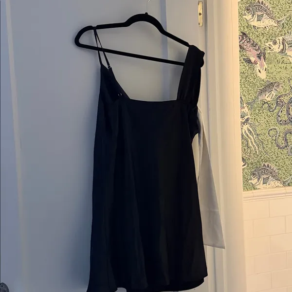 Forever 21 black satin dress with a white bow accent - Image 8