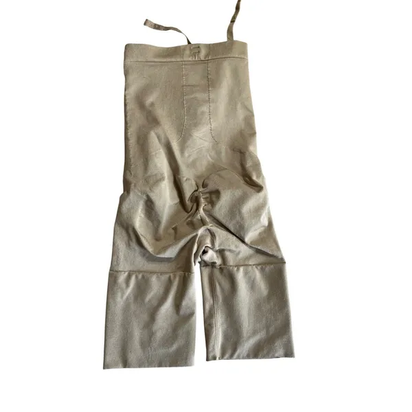 Spanx Size M Sara Blakey Mid Thigh High Waisted Bodysuit Nude - Image 2