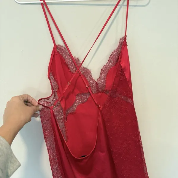 Victoria's Secret Red Slip Dress With Lace Cutouts Size Large 1185 - Image 8
