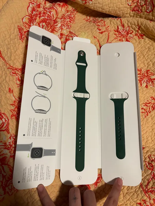 Series 7 Apple Watch 45mm - Image 5