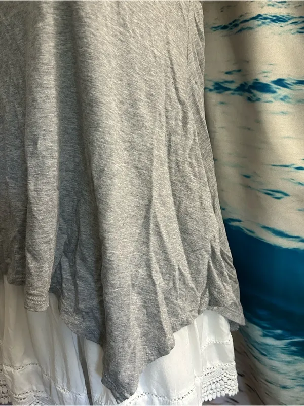 American Eagle Sleeveless Gray Tank & Lace Yoke SM - Image 4
