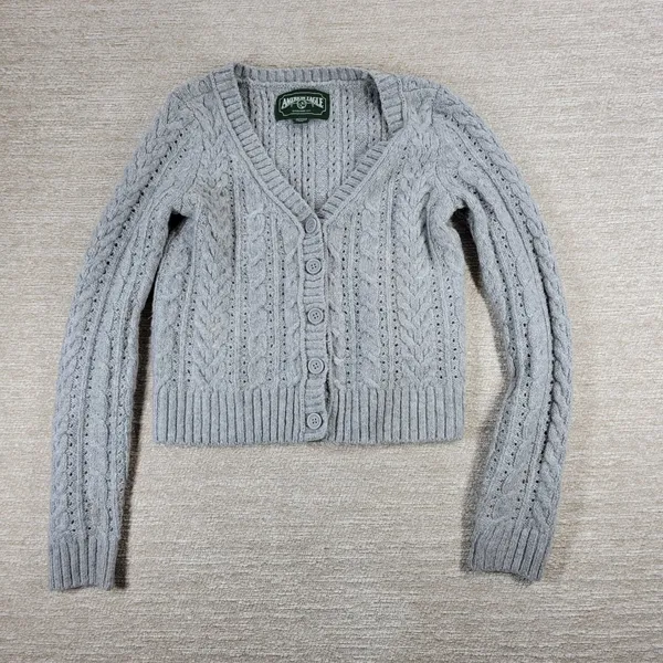 American Eagle Cable Knit Cardigan Sweater XS Gray Crop Button Front Soft Cozy - Image 8