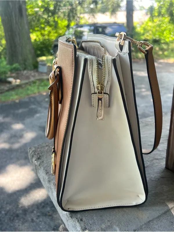 MICHAEL KORS Brown/Tan Saffiano Leather Satchel with Gold Accent - Image 4